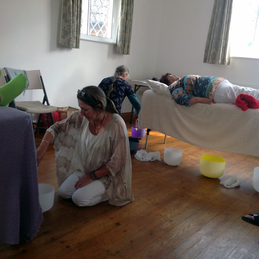 Crystal Bowl and Himalayan Bowl Practitioner Training - moments
